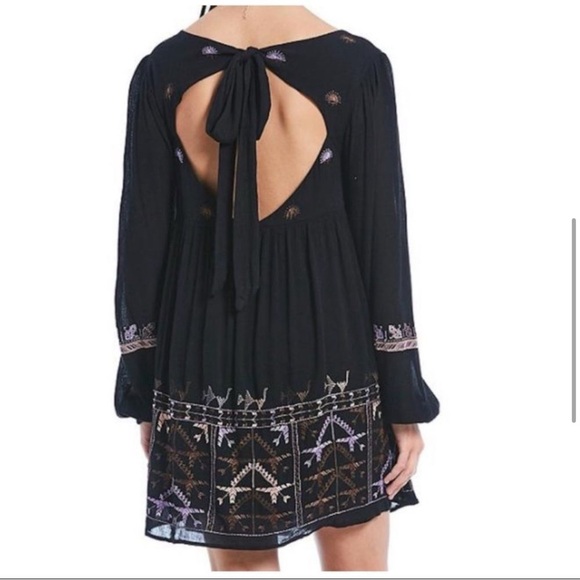 Free People “Rhiannon Peasant Embroidered” Mini Dress nwot - Picture 4 of 10